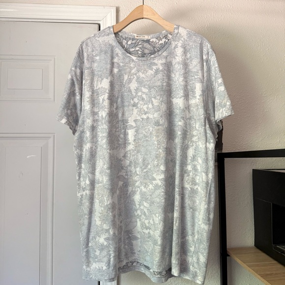 Marine Layer blue grey white inside out soft crew neck floral tropical tee